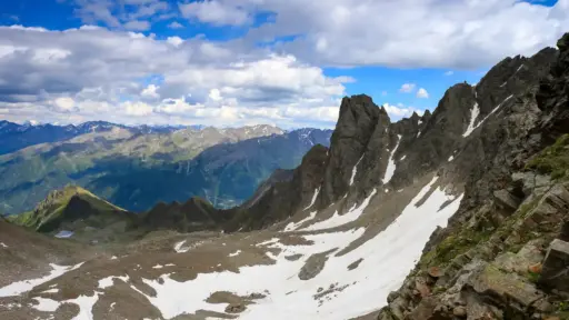 Bergflanke am Seßladjoch Bergflanke am Seßladjoch