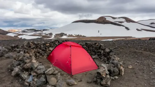 Hilleberg Unna unten abgespannt Hilleberg Unna nur an den Seiten abgespannt