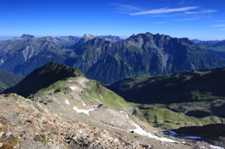 Ausblick vom Verwall nach Norden auf das Lechquellengebirge