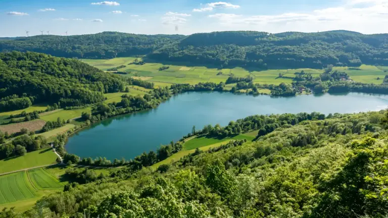Ausblick auf den Happurger Stausee vom Hohlen Berg