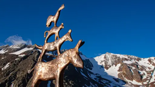 Bremer Stadtmusikanten an der Bremer-Hütte bronzene Bremer Stadtmusikanten an der Bremer Hütte
