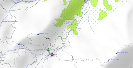 OpenTopoMap - Basecamp