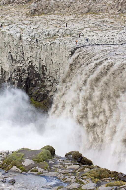 Dettifoss-Westseite Der 45m hohe Dettifoss von der Westseite