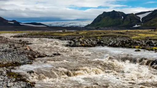 Hier gibt es zum Glück eine Brücke