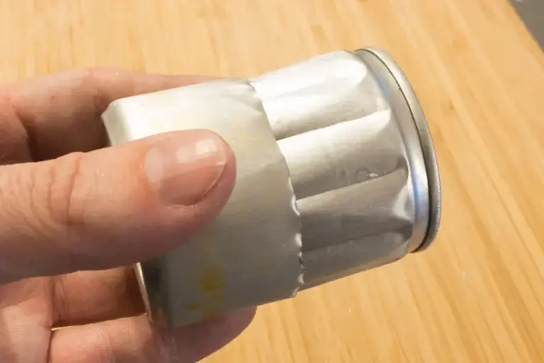 Vormontage: Oberteil in Kocherboden einschieben