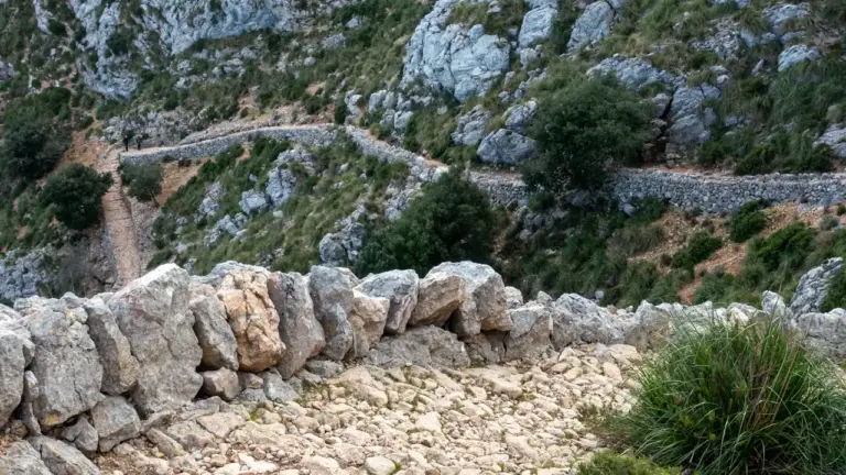 Trockenmauerweg nach Lluc