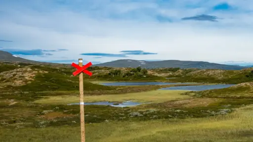 Wintermarkierung im Fjell
